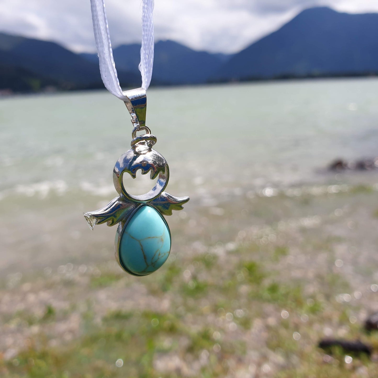 Edelstein-Anhänger Schutzengel Türkis - Schmuck