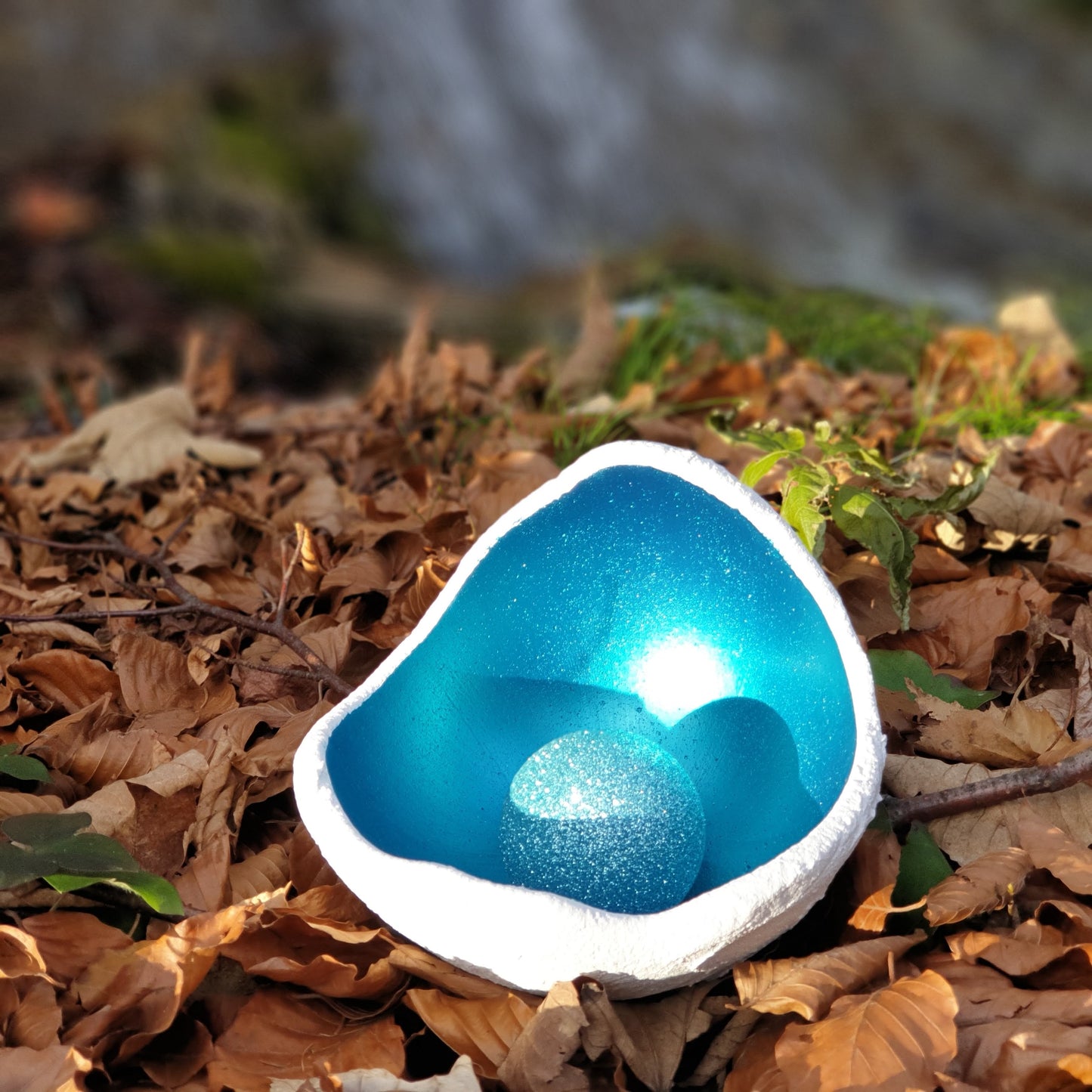 Lichtschale gletschereis blau - Beton weiß